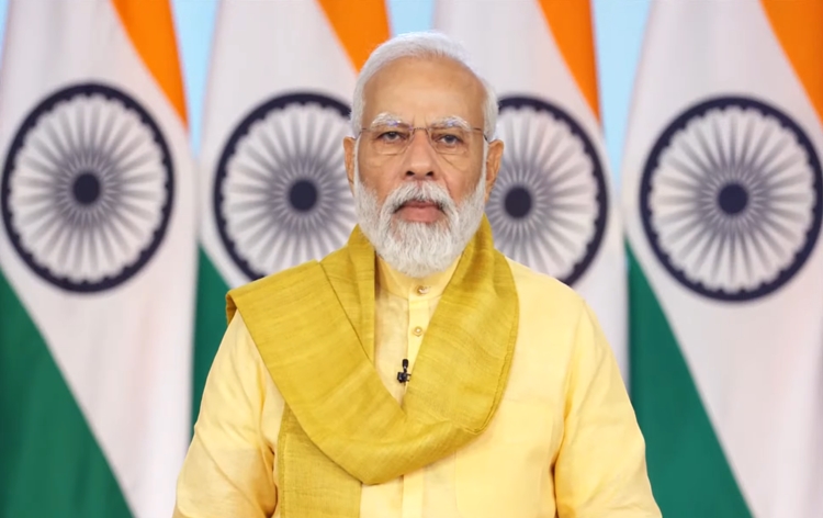 PM congratulates Surat for Guinness world record