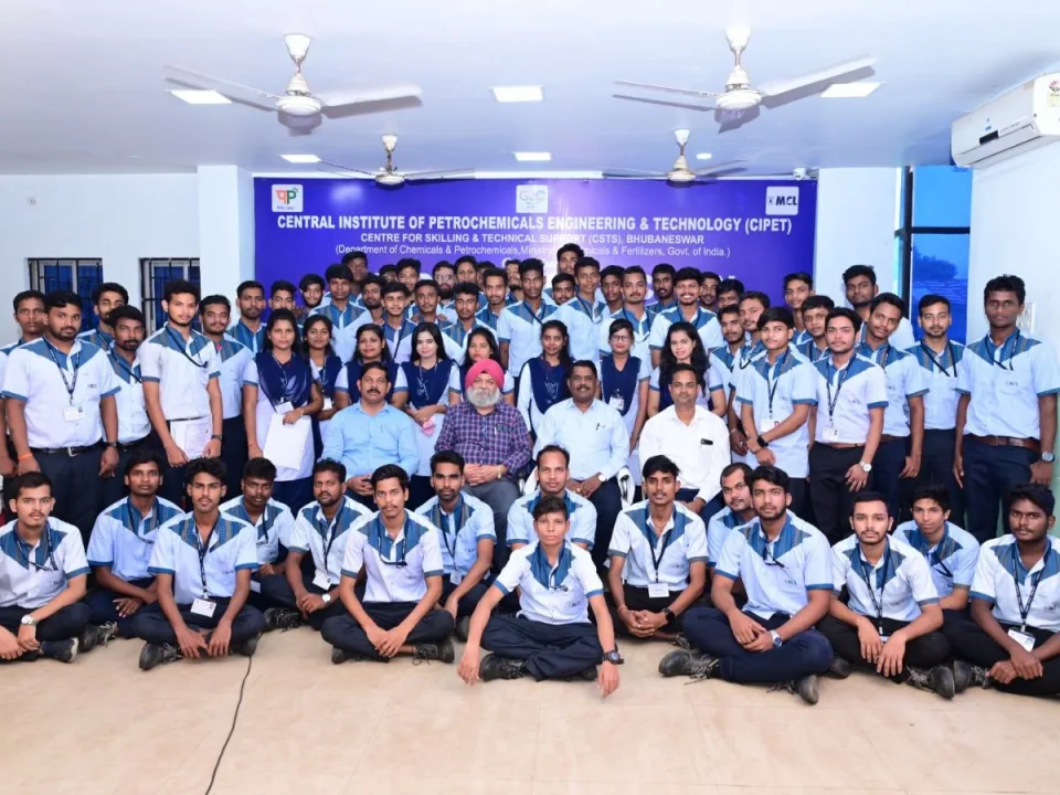 All 69 youths skilled under MCL-CSR get job placements