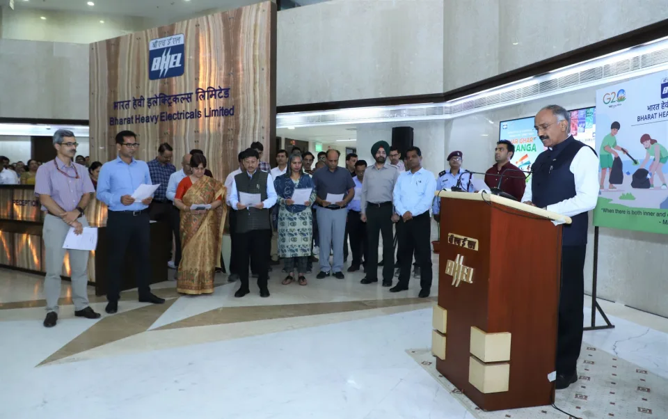 CMD, Bharat Heavy Electricals Limited inaugurates Swachhata Pakhwada in BHEL; Administers Swachhata Pledge to employees