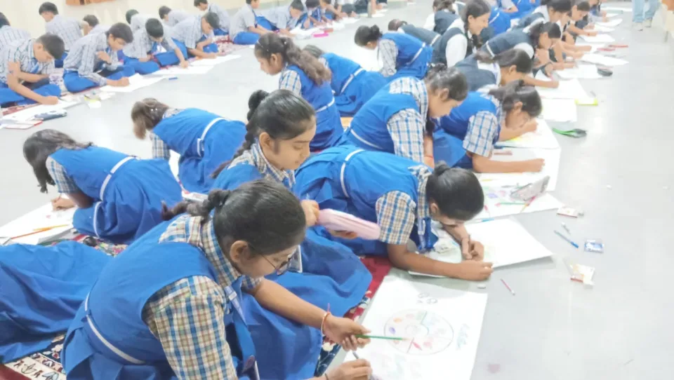 राष्ट्रीय पोषण माह पर दिखी बच्चों की प्रतिभा और कलात्मकता