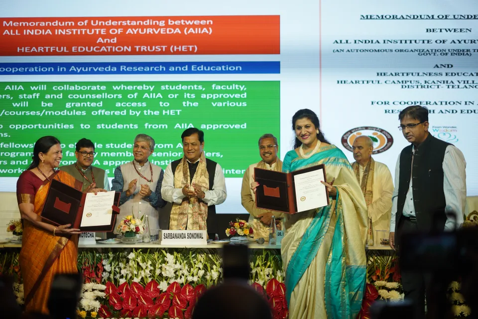 Heartfulness Education Trust (HET) and All India Institute of Ayurveda (AIIA) strike two historical partnerships on the 6th Foundation Day of AIIA