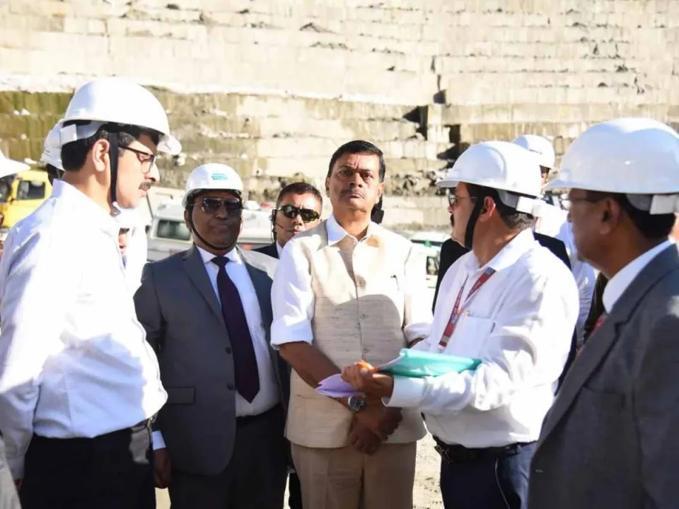 Power Minister reviews 2000 MW Subansiri Lower Hydroelectric Project