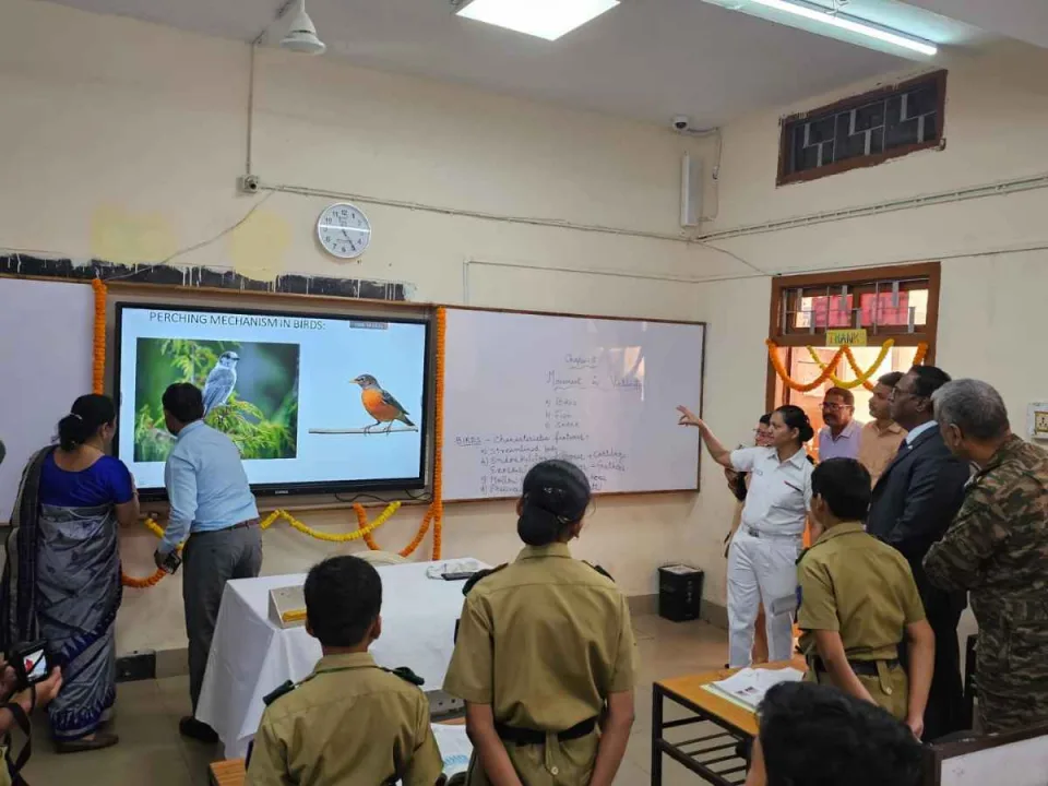 BEL establishes Smart Classrooms in Sainik School, Bhubaneswar