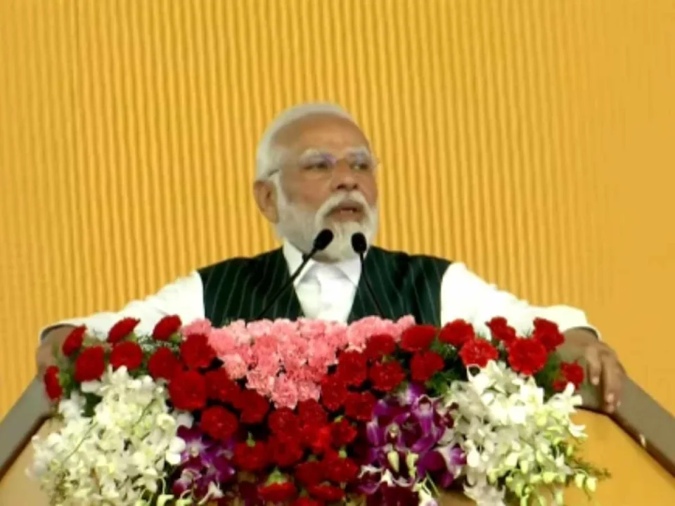 PM Modi inaugurates GAIL's Pipeline Project