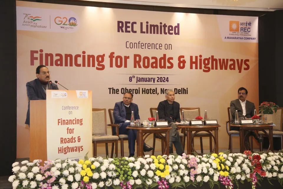 REC Limited organizes a conference on financing for Roads & Highways