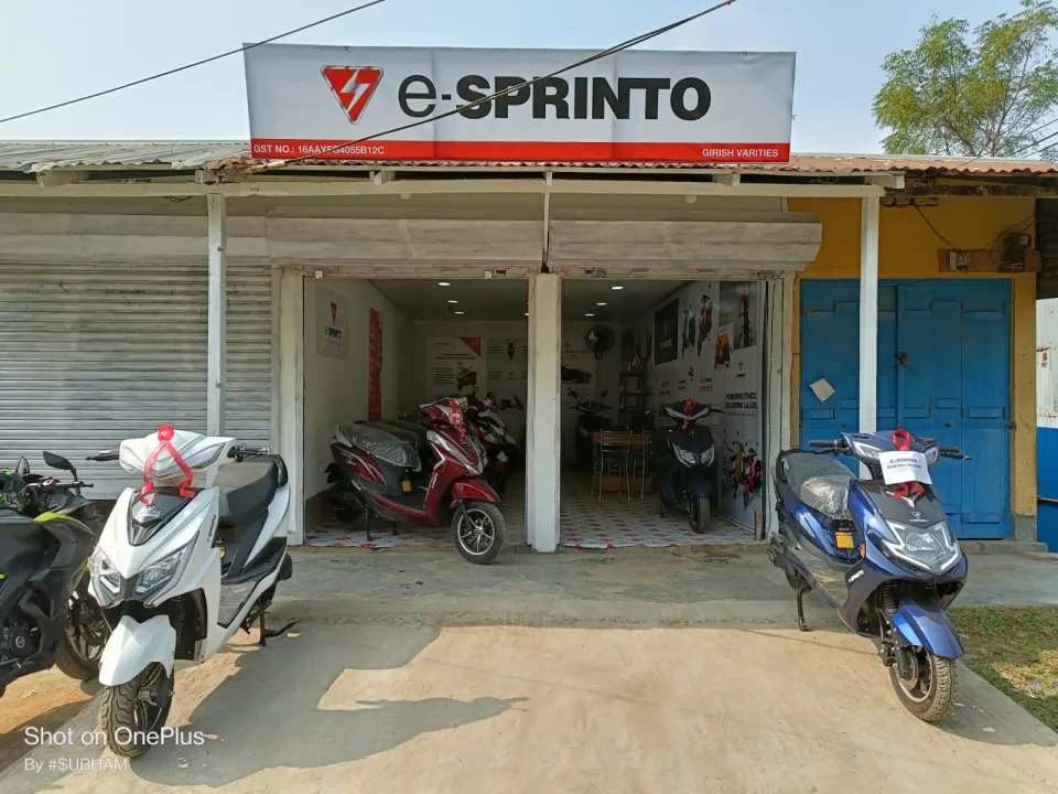 e-Sprinto Accelerates Electric Mobility Revolution with the Grand Opening of Showroom in Agartala