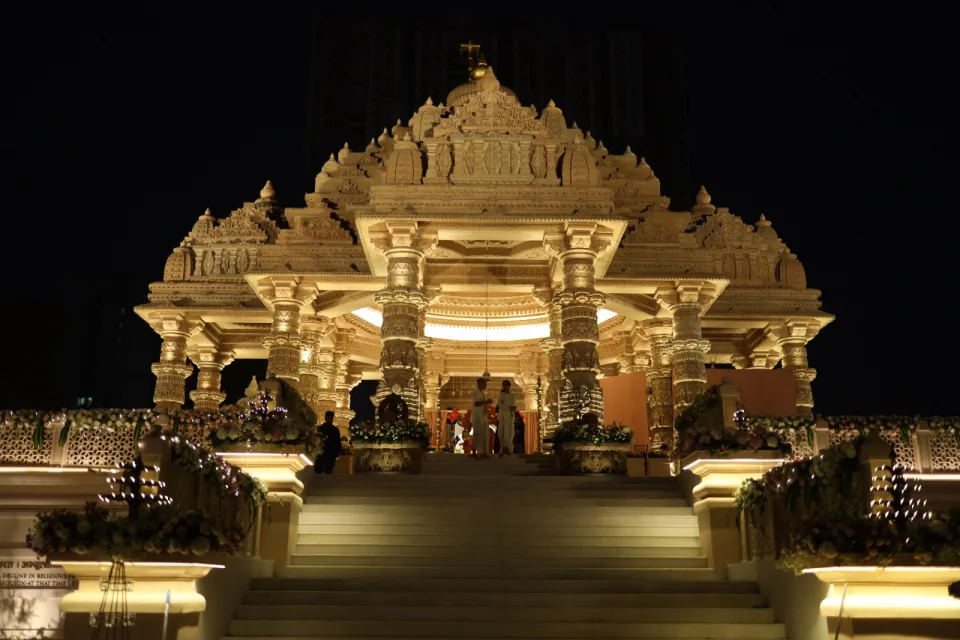 Piramal Realty and ISKCON Inaugurate Sri Sri Radha Govindadeva Mandir at Piramal Vaikunth, Thane