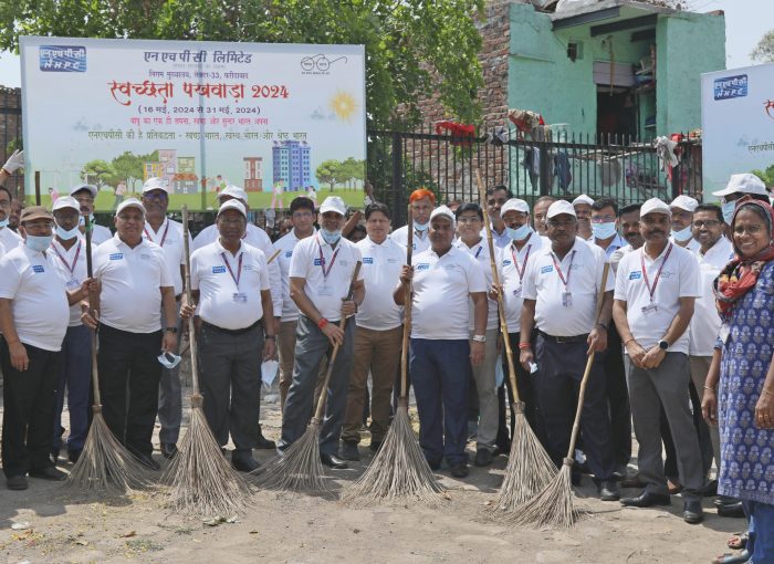 NHPC organized a Shramdaan programme for cleanliness campaign