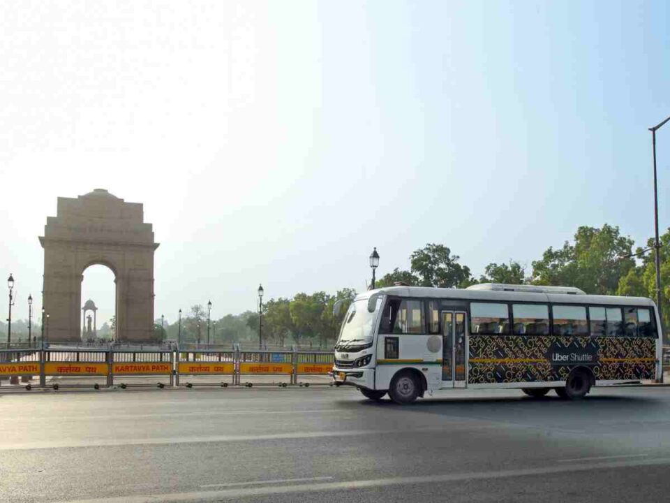 Uber has been granted an aggregator license by the Government of Delhi, to operate buses under the Delhi premium Bus Scheme. Delhi becomes the first State to award a license for bus operations and Uber becomes the first aggregator to be granted a license under the Delhi Premium Bus scheme. Customers will be able to pre-book seats on their preferred route by choosing the ‘Uber Shuttle’ option on the Uber app. The formal launch of Uber Shuttle, a bus service tailored for daily commuting needs, brings to fruition a pilot program that was initially tested in Delhi NCR and has been operational in Kolkata since last year under an MoU with the West Bengal Government. Leveraging Uber's global expertise, Uber Shuttle aims to provide tech-optimized mobility solutions using private bus fleets, addressing road congestion and reducing carbon emissions by encouraging shared rides