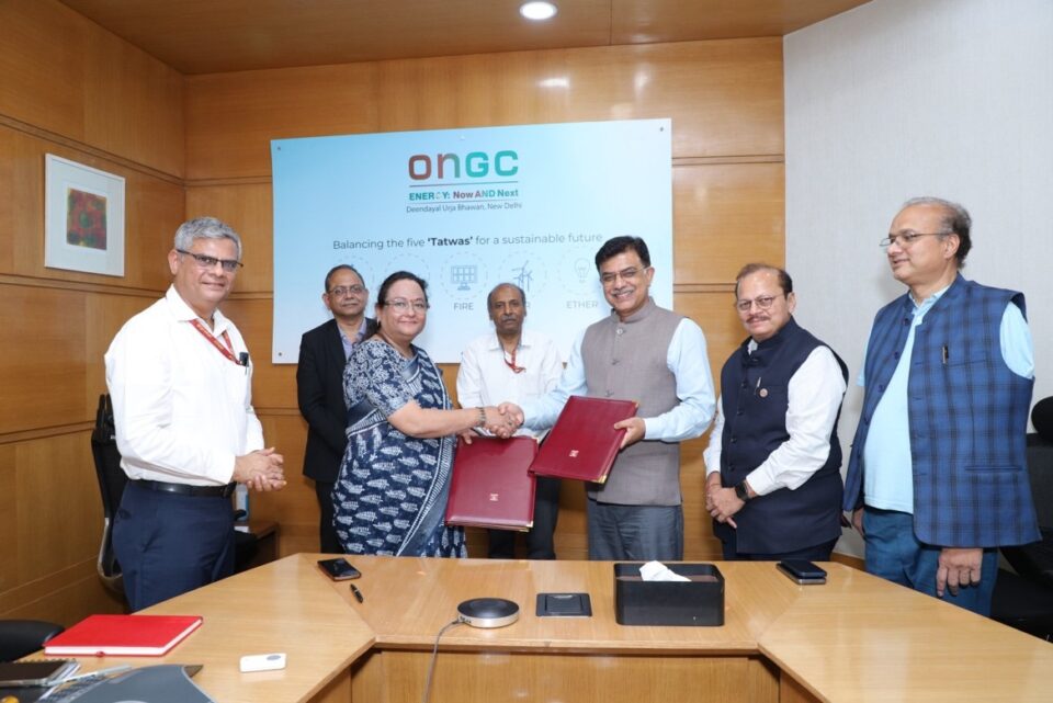 ONGC and Indian Oil Forge Strategic Partnership to Establish LNG Plant Near Hatta Gas Field