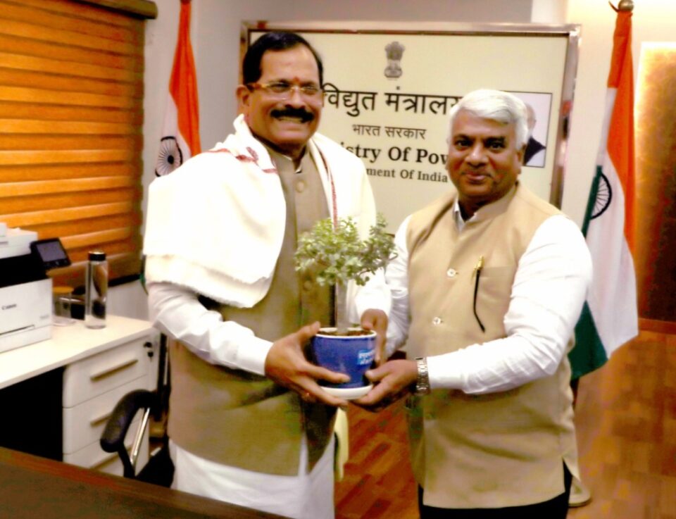 Shri Shripad Yesso Naik was greeted on his appointment as Minister of State Ministry of Power and New & Renewable Energy