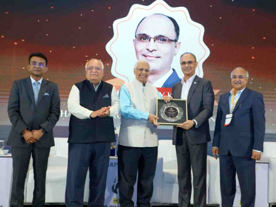 BPCL Director (Refineries) honoured with  "Leadership Excellence Award for Operational Excellence.