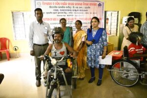 SAIL, Rourkela Steel Plant in association with ALIMCO distributes assistive devices to more than 100 Divyangjans and Senior Citizens in Nuagaon Block 