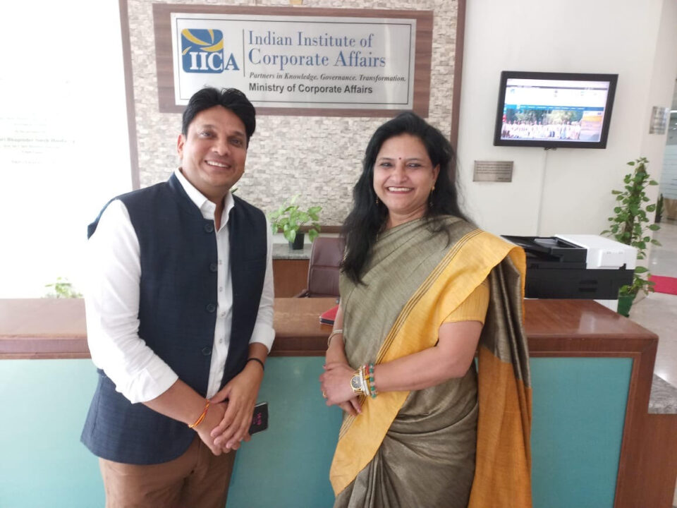 Dr Sarvesh Tiwari visits IICA Manesar