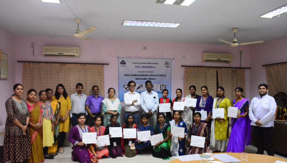 CSR Department of SAIL, Rourkela Steel Plant imparts Home and Health Aid Training to Peripheral Women