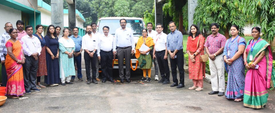 SAIL, RSP donates Van to Home and Hope for facilitating commutating of children with Special needs