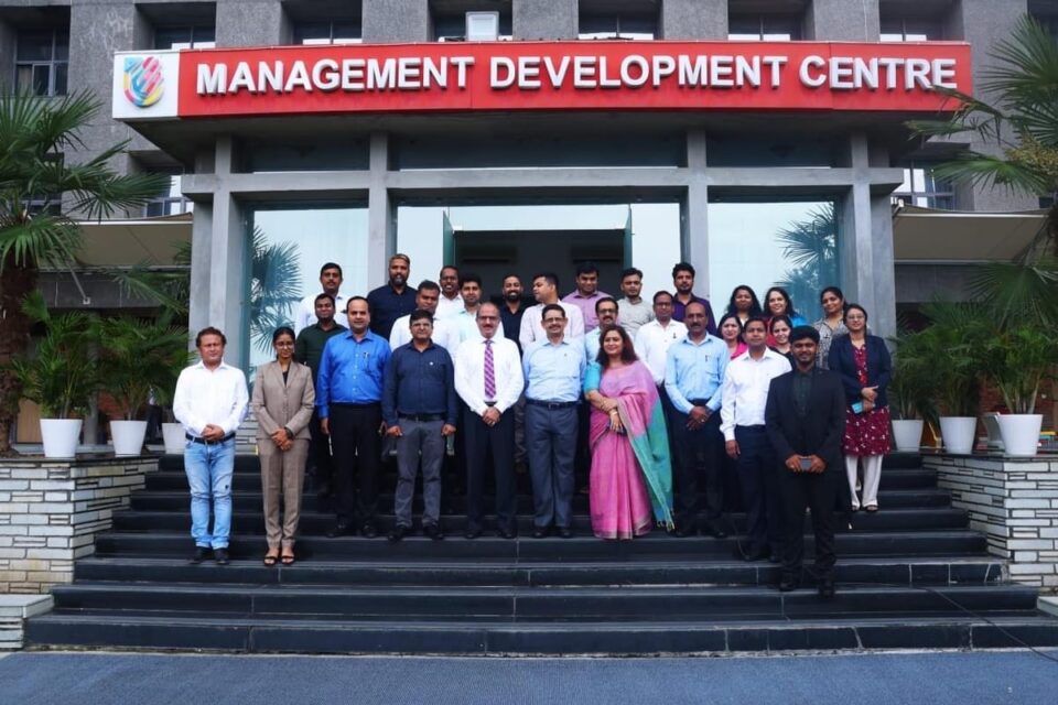 Shri Anuj Dayal interacts with POWERGRID professionals