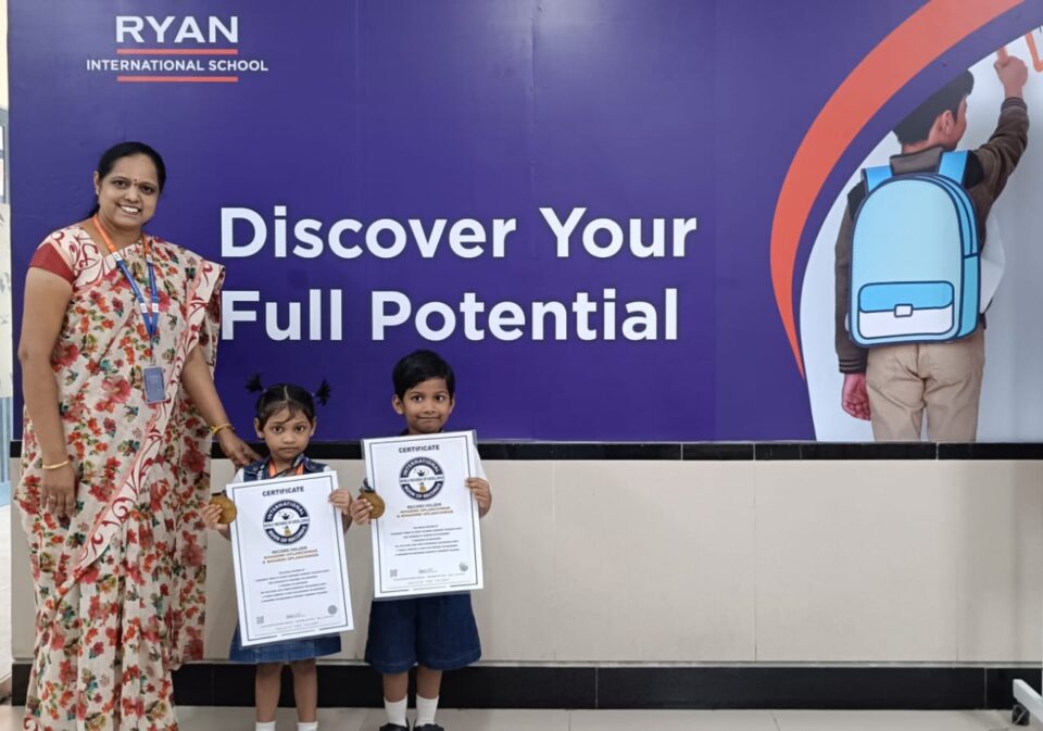 Student Achiever | Three-Year-Old Twins Set World Record for Sanskrit Shloka Chanting