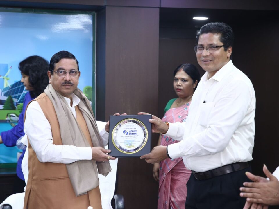 Union Minister Pralhad Joshi Reviews IREDA's  Strategic Growth Plan