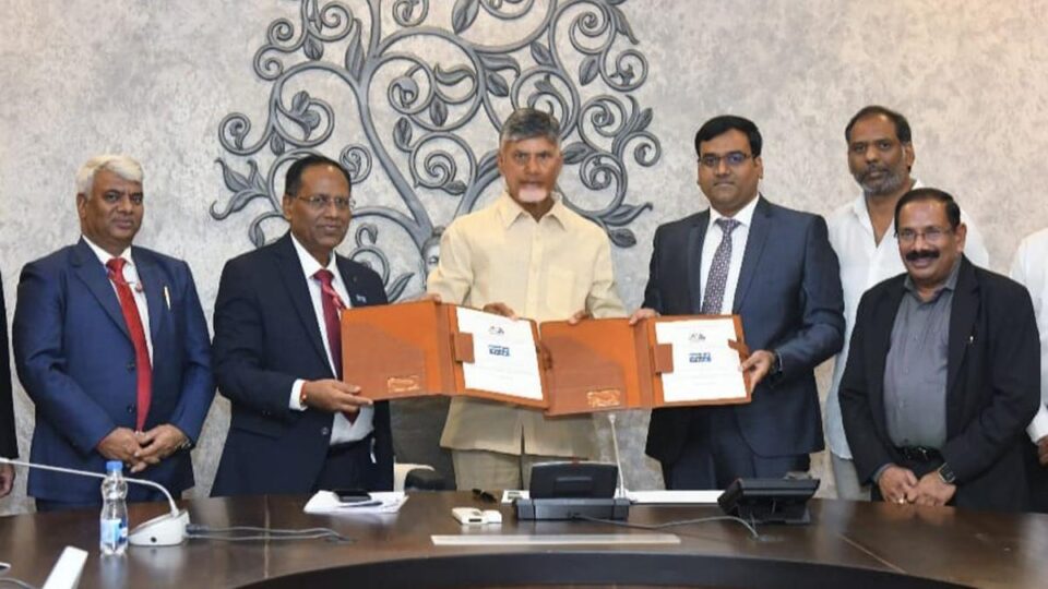 AP-Genco and NPHC sign pact for development of renewable energy projects