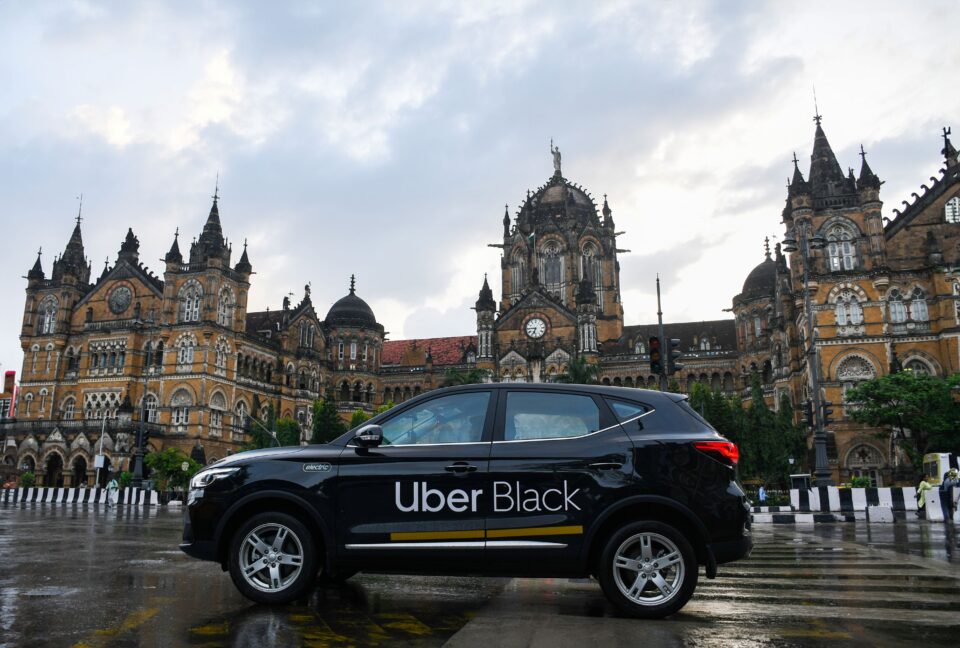 Uber brings Black back to India Reintroduces its high-end category starting with Mumbai