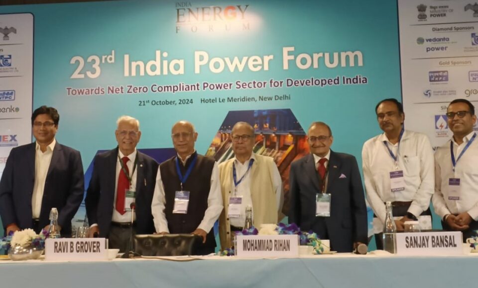 CMD IREDA Emphasizes Role of Renewables in Achieving Net Zero Target