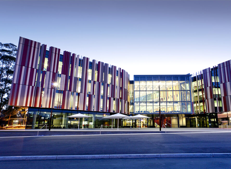 Symbiosis International University and Macquarie University join hands
