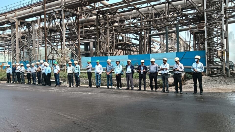 Around 250 employees of Steel Zone Area take part in the Road Safety campaign organised at SAIL RSP