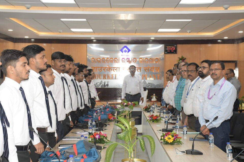 15 Management Trainees (Technical) join SAIL