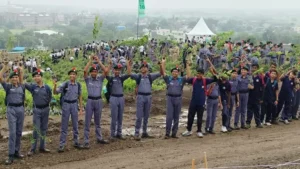 In Indore more than 12 lakh trees were planted in just 24 hours