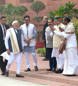 PM Modi slams Opposition and asked for constructive debate in Parliament