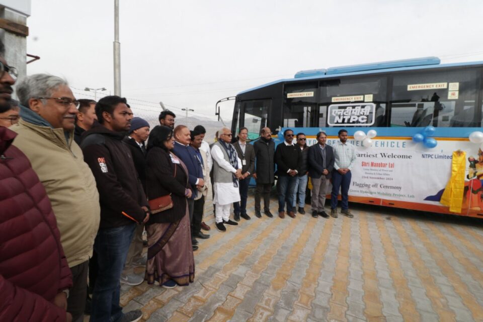 green hydrogen buses of NTPC at Leh