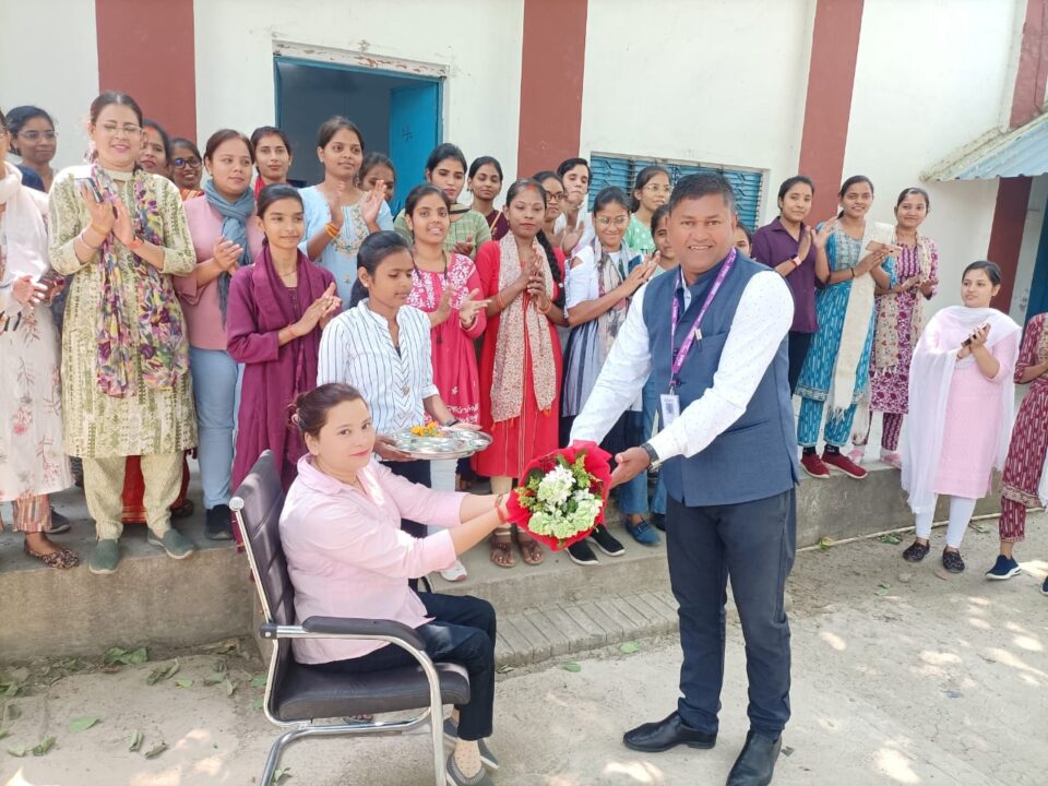 Adani Foundation at ACC Salai Banwa empowers 50 women in Varanasi with KPO skills