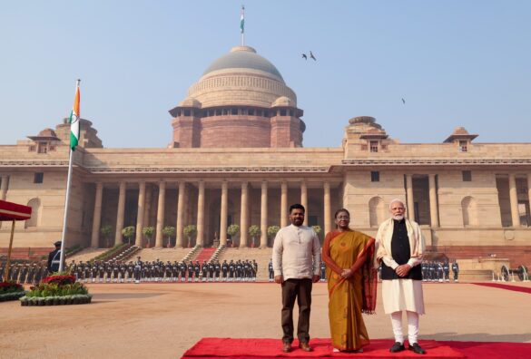 The President of India, Smt. Droupadi Murmu and PM attend the Ceremonial welcome of the President of the Democratic Socialist Republic of Sri Lanka, Mr. Anura Kumara Disanayaka at Rashtrapati Bhawan, in New Delhi on December 16, 2024.
