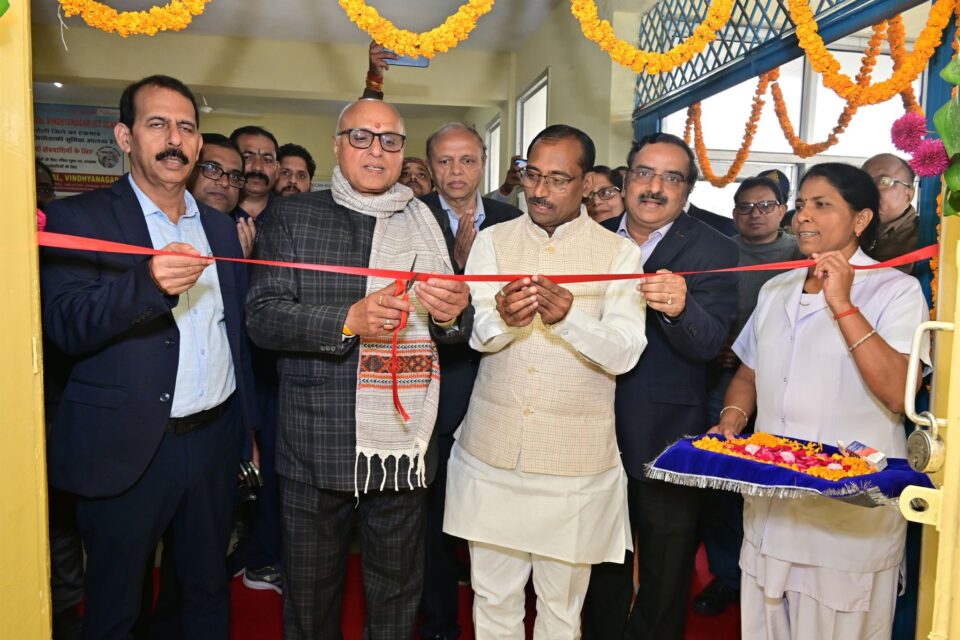Gift: Trial started, Metro runs between Meerut South and Football Chowk