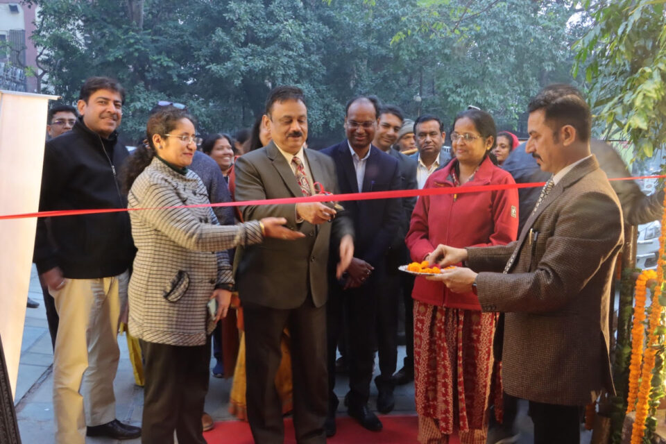 "The Cottage” organizes Gandhi Shilp Bazaar 2025
