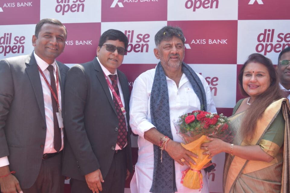 Deputy Chief Minister of Karnataka inaugurates a new Axis Bank branch in the State