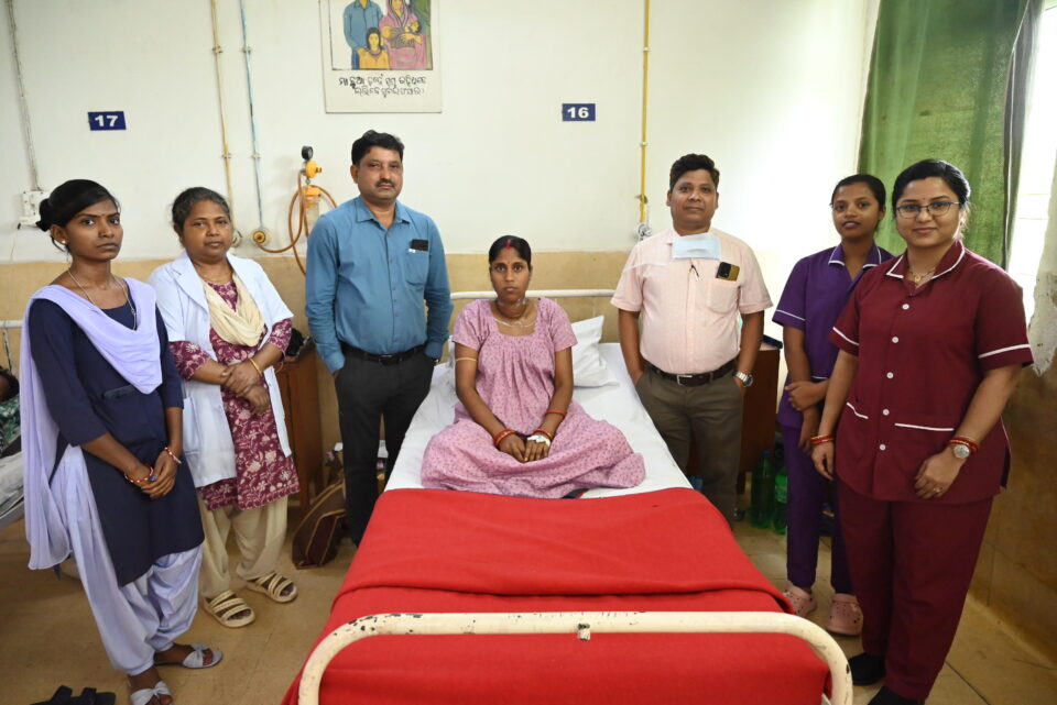 Doctors of Ispat General Hospital at SAIL Rourkela Steel Plant Perform Successful Thyroid Surgery