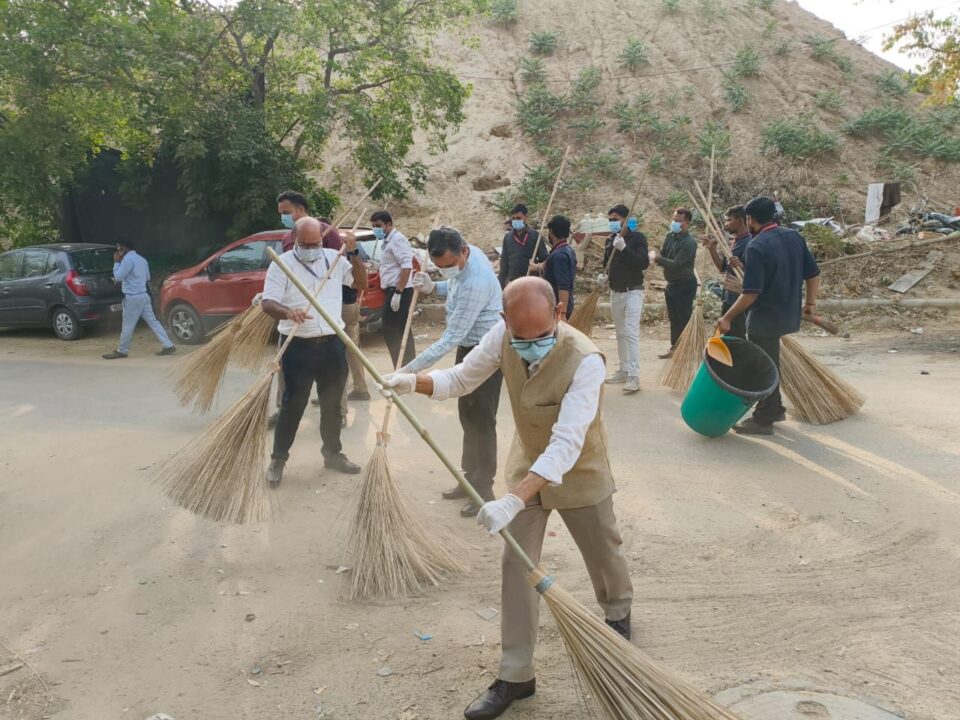 आरईसी लिमिटेड 'स्वच्छता पखवाड़ा' सफाई अभियान