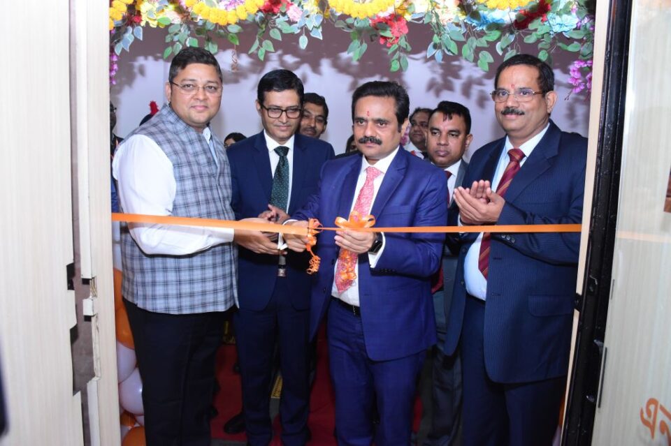 Bank of Baroda Inaugurates Phygital Branch in Kolkata 