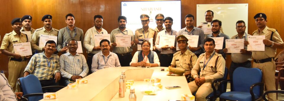 Employees of Safety Engineering and Fire Services of Rourkela Steel Plant awarded under SAIL Shabash Scheme