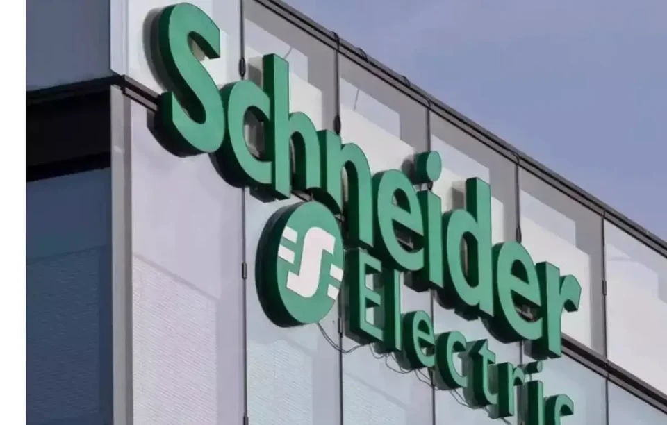 Farmson Becomes a Green Yodha Partners with Schneider Electric