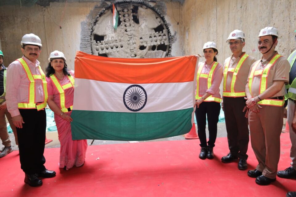 DMRC COMPLETES ONE MORE TUNNELLING MILESTONE ON PHASE 4'S GOLDEN LINE