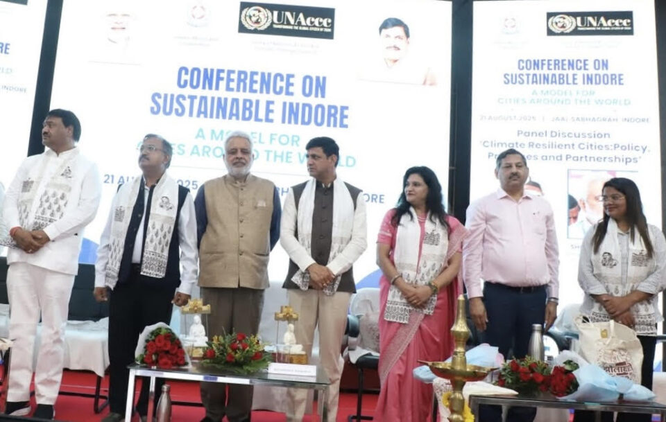 Dr. Lata Suresh address  Sustainable Indore Conference