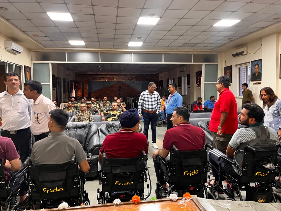 Rotary Club of Bombay Seacoast and Frido Unite to Honour Army Veterans with Comfort and Independence 