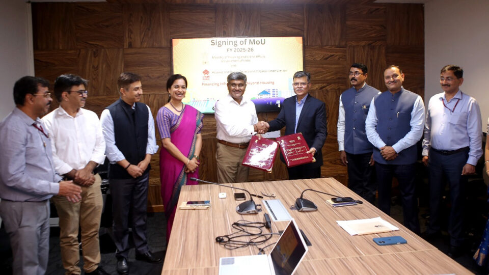 HUDCO signs MoU with MoHUA for FY 2025-26