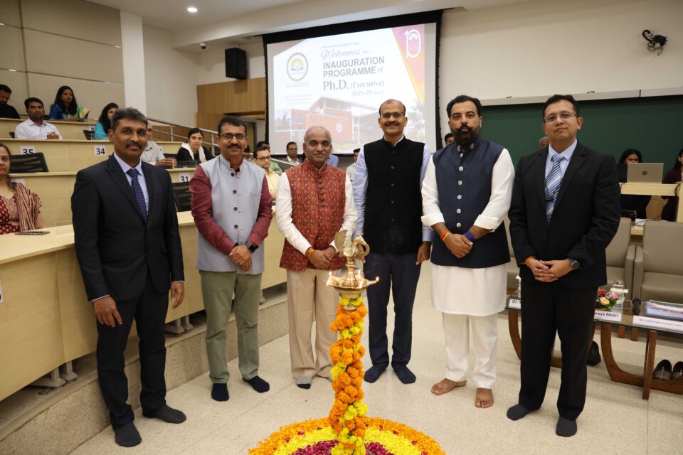 IIM Nagpur Inaugurates Executive Ph.D. Batch 2025-2029 with 17 Senior Industry Leaders