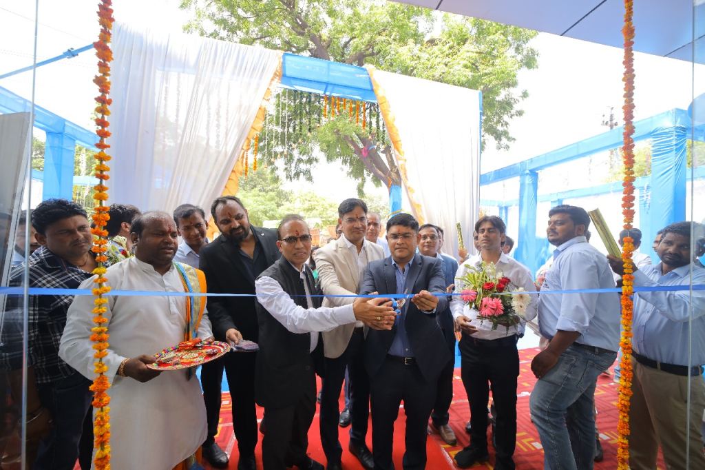 Ashok Leyland expands its footprint in Agra