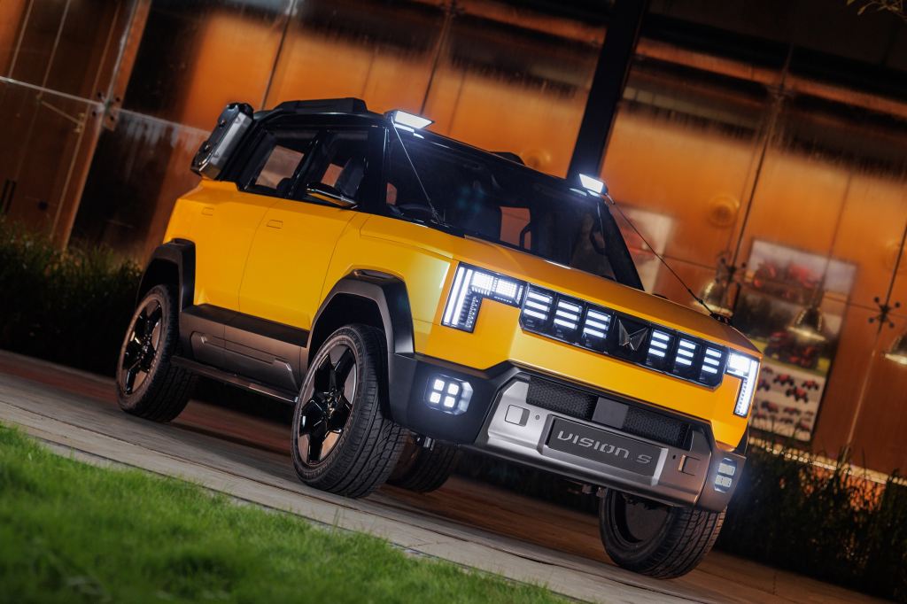 Mahindra Unveils Global Vision 2027