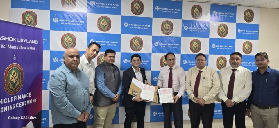 Ashok Leyland partners with Punjab Gramin Bank for Vehicle Financing